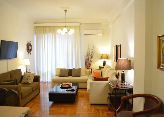 Pedion Areos Park 5 Center 5