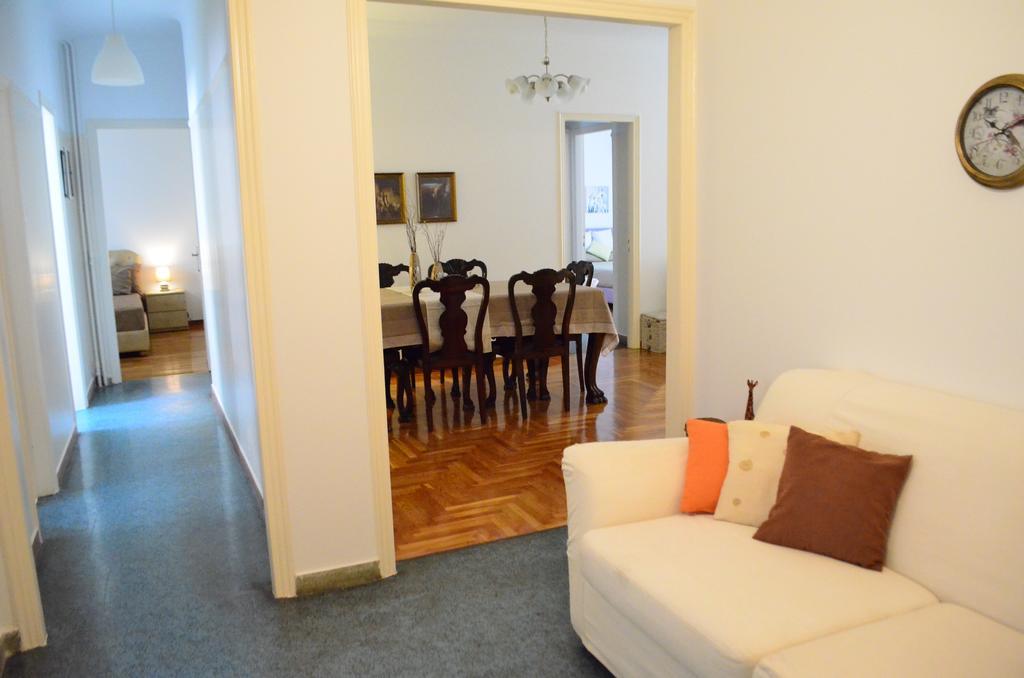Pedion Areos Park 5 Center 5